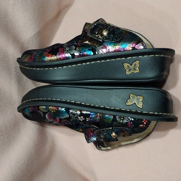 Alegria Women's Iridescent Floral Love Liberty Slip On Mules/Clogs Sz 37 (7-7.5) - Picture 9 of 9